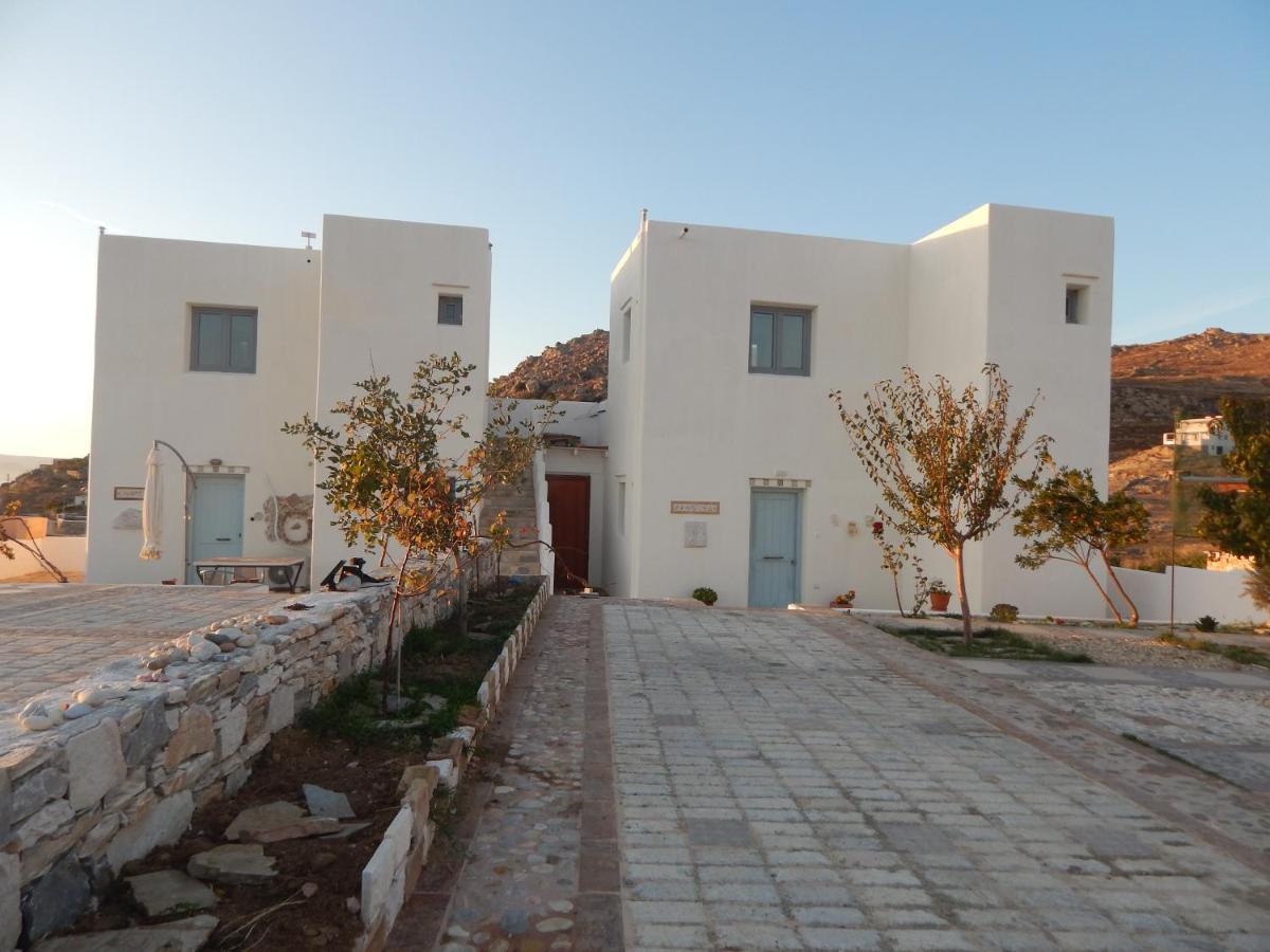 Armonia Studios, Apartments & Villa Mikri Vigla Exterior foto